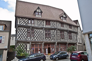 Tourist Information Office, Chartres